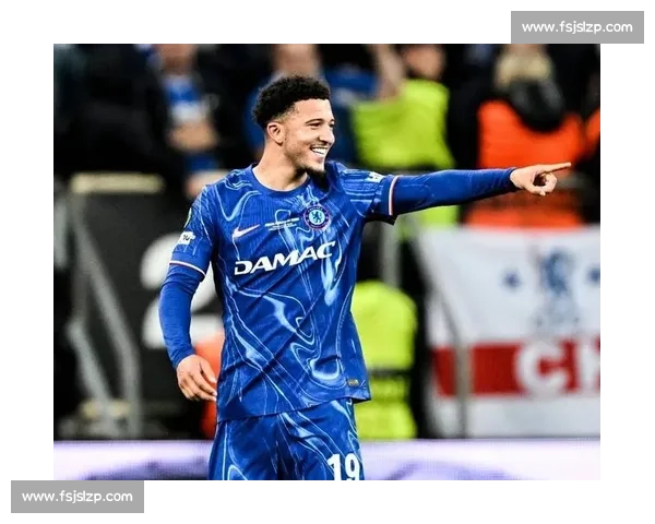 曼联急售桑乔！那不勒斯、米兰、维拉加入争夺，高薪成最大障碍