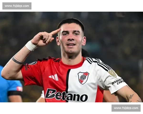 德米凯利斯神预言成真！马斯坦托诺 6320 万欧加盟皇马，17 岁天才开启伯纳乌之旅